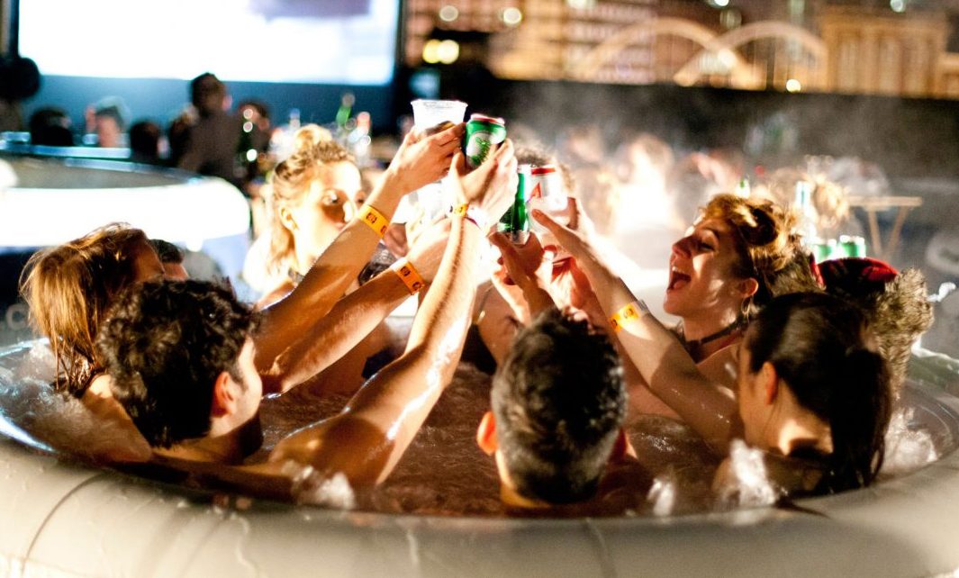 Jacuzzi party Hoofddorp